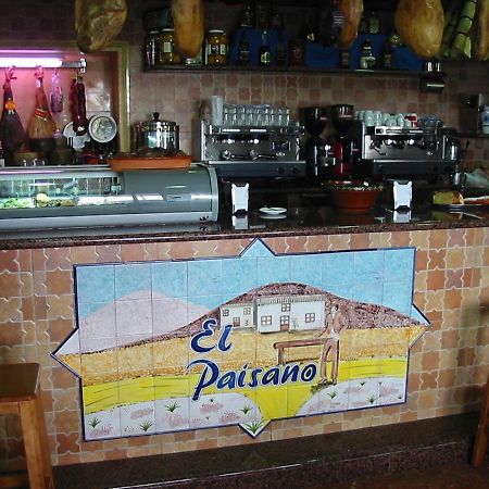 Hostal-Restaurante El Paisano Guadalema de los Quinteros Eksteriør bilde